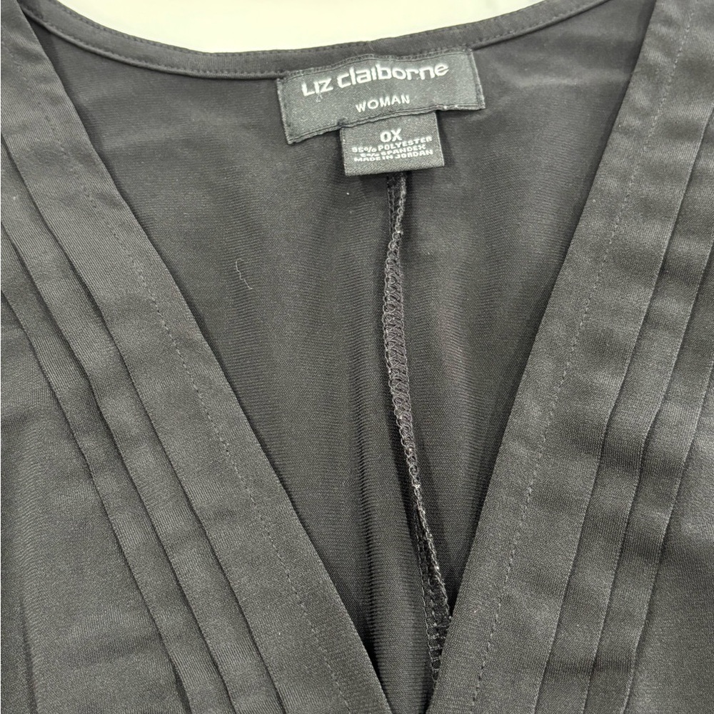 Liz Claiborne Elegant Black Top